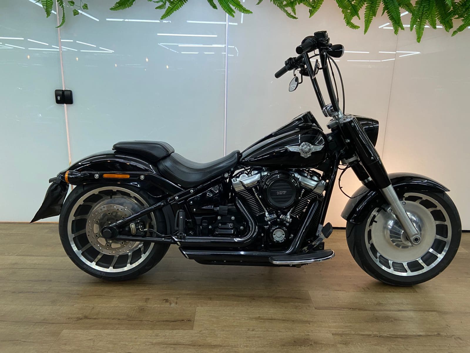 HARLEY-DAVIDSON FAT BOY 107