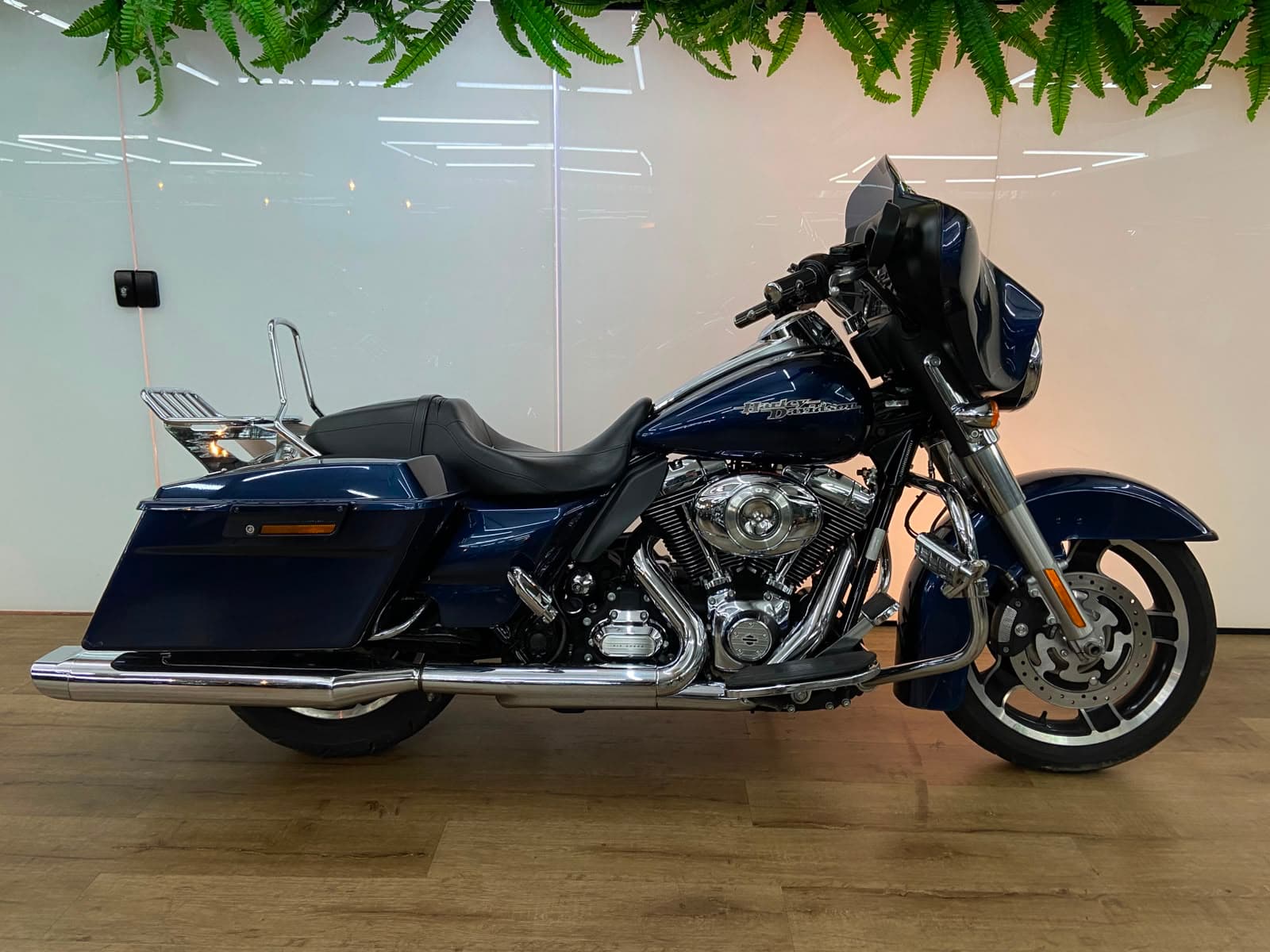 HARLEY-DAVIDSON STREET GLIDE FLHX — foto 1 de 8