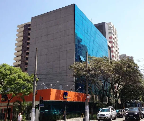 Go Work - Fachada Johnny Garage